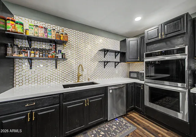 Photo 3 of Single family home for sale at 4139 W Desert Hills Dr, Phoenix, AZ 85029 | MLS# 7075522 | Listing updated on 2026-09-17