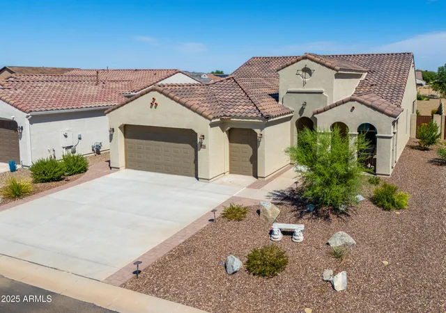 Photo 3 of Single family home for sale at 4596 W Loma Verde Ave, Eloy, AZ 85131 | MLS# 7075108 | Listing updated on 2026-09-04