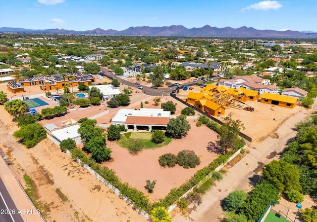Photo 2 of Single family home for sale at 9808 N 64th Place, Paradise Valley, AZ 85253 | MLS# 7075119 | Listing updated on 2026-09-13