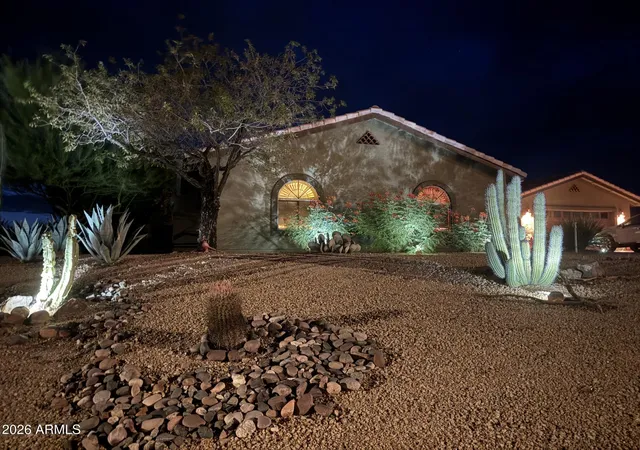 Photo 4 of Single family home for sale at 820 Sierra Vista Dr, Wickenburg, AZ 85390 | MLS# 7075233 | Listing updated on 2026-09-11
