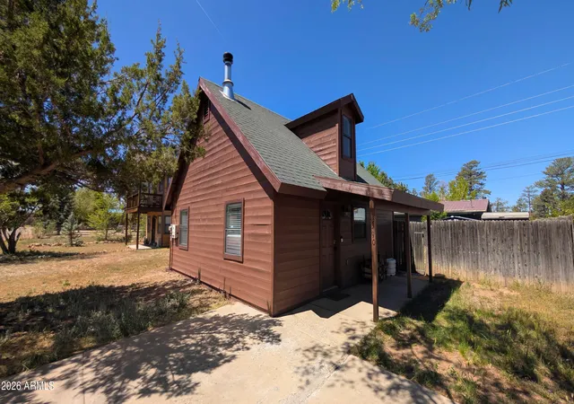 Photo 24 of Single family home for sale at 3390 Apache Dr, Overgaard, AZ 85933 | MLS# 7074720 | Listing updated on 2026-09-03