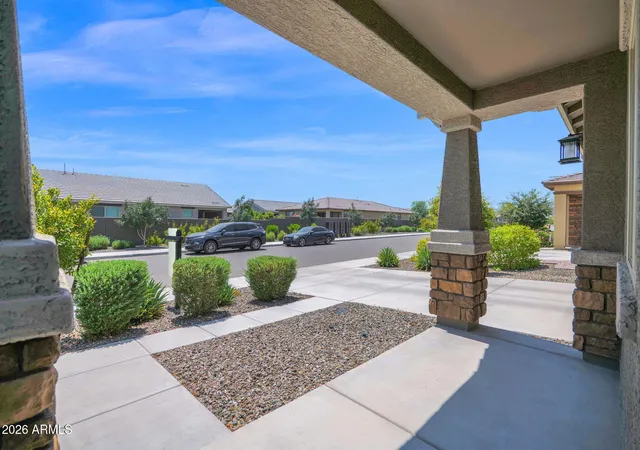 Photo 4 of Single family home for sale at 19134 W Solano Dr, Litchfield Park, AZ 85340 | MLS# 7075054 | Listing updated on 2026-10-07