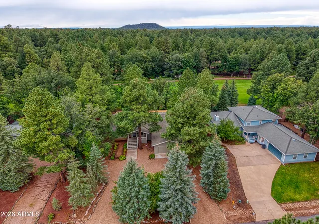 Photo 3 of Single family home for sale at 3618 Roaring Frk Dr, Pinetop, AZ 85935 | MLS# 7076780 | Listing updated on 2026-10-05