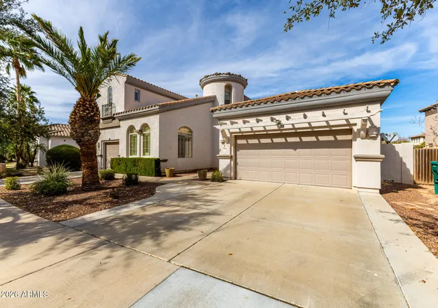 Photo 2 of Single family home for sale at 724 W Mesquite Ln, Litchfield Park, AZ 85340 | MLS# 7074777 | Listing updated on 2026-09-05