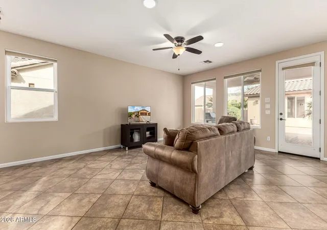 Photo 4 of Sale Pending at 5265 N Parker Ln, Eloy, AZ 85131 | MLS# 7074956 | Listing updated on 2026-09-15