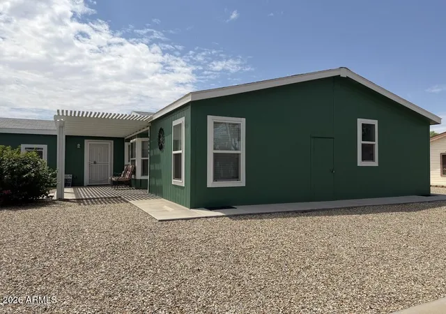 Photo 2 of Manufactured home for sale at 40664 N Wedge Dr, San Tan Valley, AZ 85140 | MLS# 7074841 | Listing updated on 2026-09-03