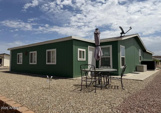 Photo 4 of Manufactured home for sale at 40664 N Wedge Dr, San Tan Valley, AZ 85140 | MLS# 7074841 | Listing updated on 2026-09-03
