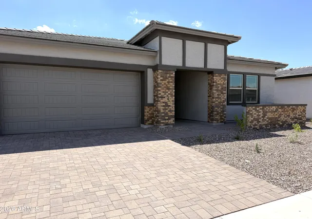 Photo 2 of Single family home for sale at 741 W Longwood Dr, San Tan Valley, AZ 85140 | MLS# 7077853 | Listing updated on 2026-09-11