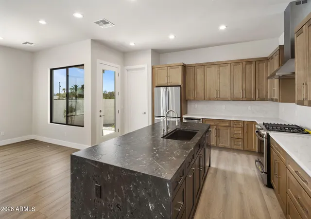 Photo 3 of Single family home for sale at 1307 E Orangewood Ave, Phoenix, AZ 85020 | MLS# 7074827 | Listing updated on 2026-09-07
