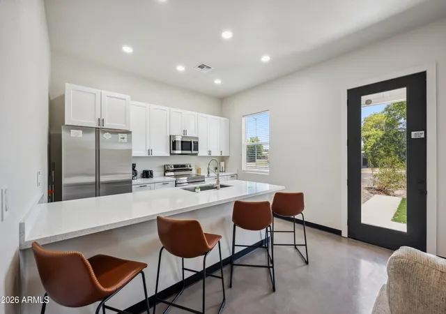Photo 2 of Townhouse for sale at 4136 N 11th Street, Phoenix, AZ 85014 | MLS# 7075207 | Listing updated on 2026-09-05