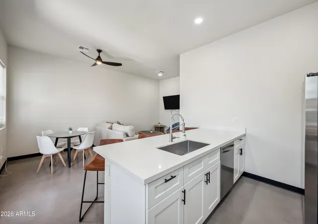 Photo 3 of Townhouse for sale at 4136 N 11th Street, Phoenix, AZ 85014 | MLS# 7075207 | Listing updated on 2026-09-05