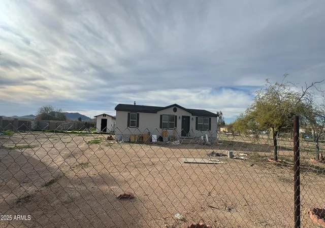 Photo 1 of Manufactured home for sale at 1050 N 379th Avenue, Tonopah, AZ 85354 | MLS# 7074838 | Listing updated on 2026-09-08