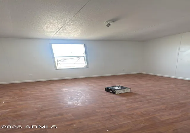 Photo 4 of Manufactured home for sale at 1050 N 379th Avenue, Tonopah, AZ 85354 | MLS# 7074838 | Listing updated on 2026-09-08