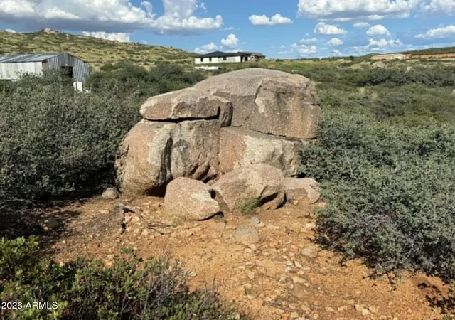 Photo 3 of Land for sale at 1925 N Gallian Fox Run #4, Dewey, AZ 86327 | MLS# 7074908 | Listing updated on 2026-09-03