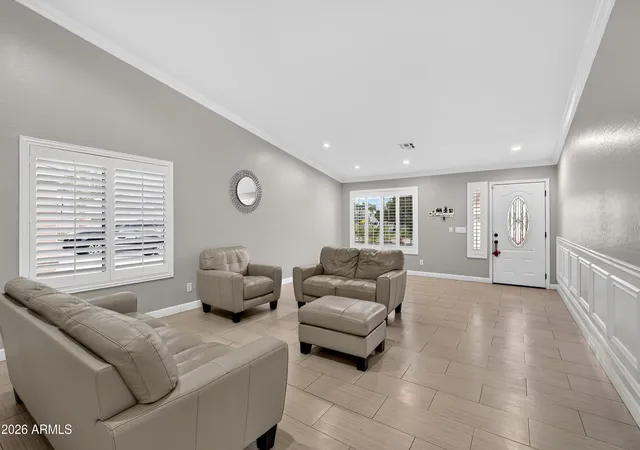 Photo 3 of Single family home for sale at 8566 W Keim Dr, Glendale, AZ 85305 | MLS# 7076308 | Listing updated on 2026-09-13
