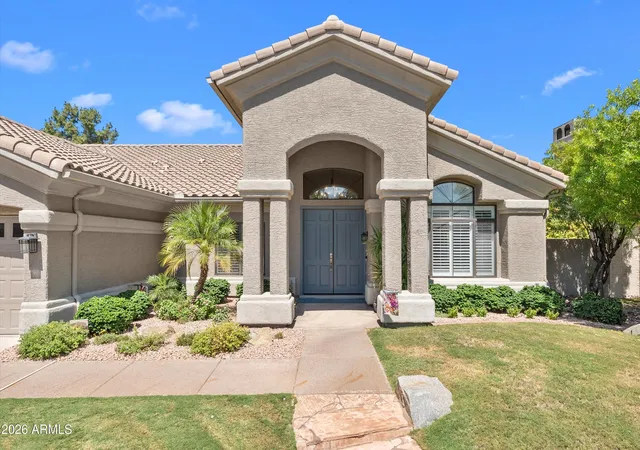 Photo 1 of Sale Pending at 5510 E Cannon Dr, Paradise Valley, AZ 85253 | MLS# 7076622 | Listing updated on 2026-09-10