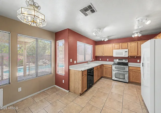 Photo 4 of Single family home for sale at 13410 S 47th Way, Phoenix, AZ 85044 | MLS# 7078947 | Listing updated on 2026-09-12