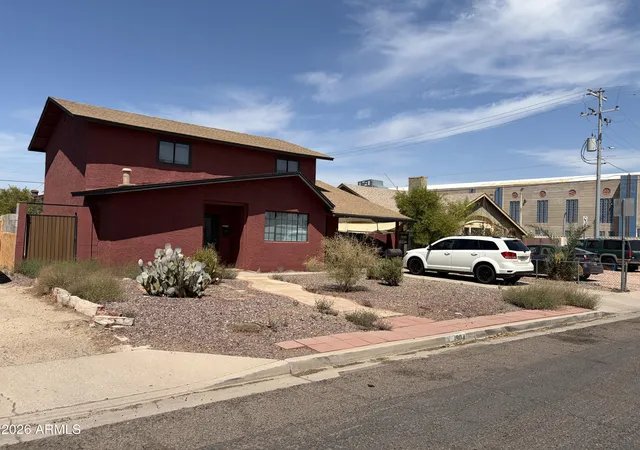 Townhouse for sale at 1904 W Palm Ln, Phoenix, AZ 85009 | MLS# 7076278
