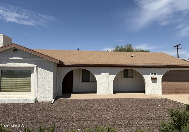 Photo 4 of Townhouse for sale at 1904 W Palm Ln, Phoenix, AZ 85009 | MLS# 7076278 | Listing updated on 2026-09-04