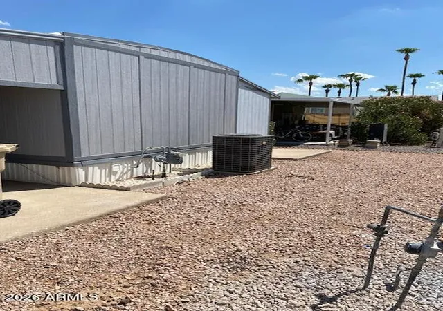 Photo 4 of Manufactured home for sale at 301 S Signal Butte Rd #514, Apache Junction, AZ 85120 | MLS# 7074963 | Listing updated on 2026-09-09