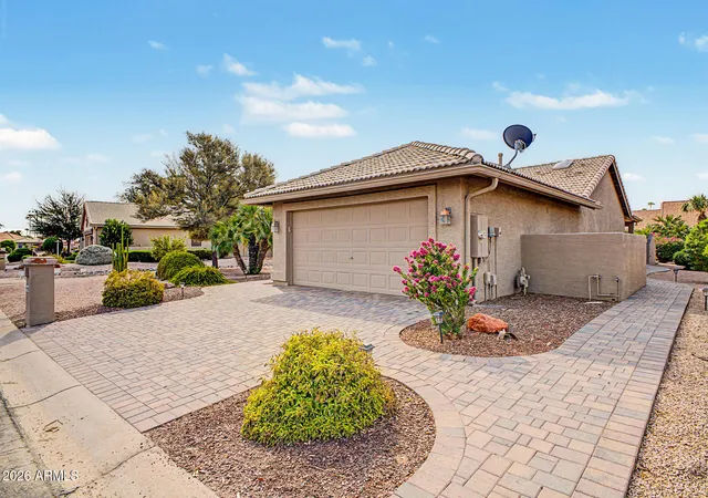 Photo 3 of Single family home for sale at 9559 E Sunburst Dr, Sun Lakes, AZ 85248 | MLS# 7078064 | Listing updated on 2026-09-11