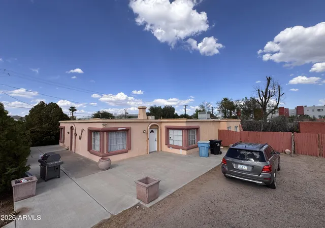Photo 2 of Single family home for sale at 5147 N 17th Avenue, Phoenix, AZ 85015 | MLS# 7075916 | Listing updated on 2026-09-10