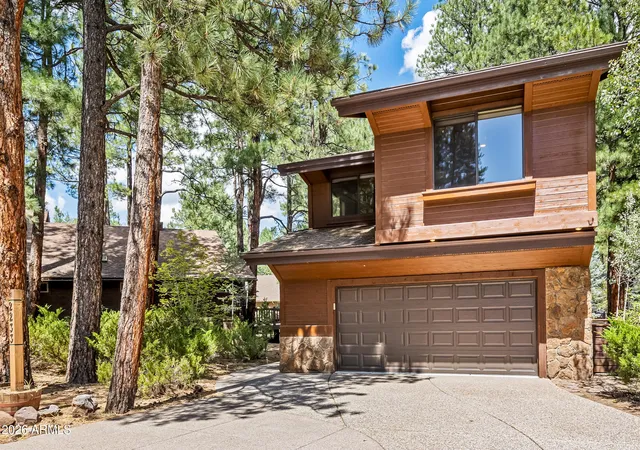 Photo 2 of Single family home for sale at 2233 Platt Cline, Flagstaff, AZ 86005 | MLS# 7075937 | Listing updated on 2026-09-05