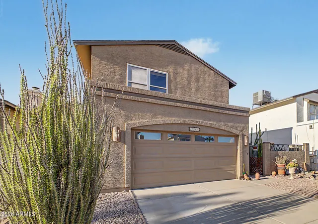 Photo 3 of Single family home for sale at 4764 W Tonto Dr, Glendale, AZ 85308 | MLS# 7075114 | Listing updated on 2026-09-21