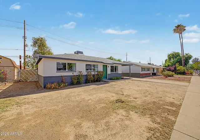 Photo 3 of Single family home for sale at 3123 W Windrose Dr, Phoenix, AZ 85029 | MLS# 7077026 | Listing updated on 2026-09-13