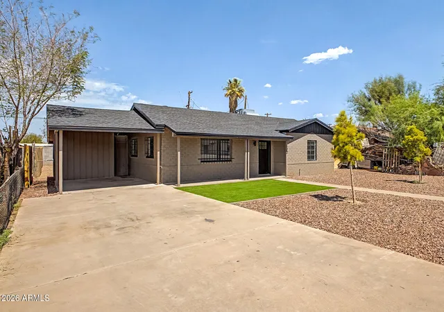 Photo 2 of Single family home for sale at 122 W Roeser Rd, Phoenix, AZ 85041 | MLS# 7075109 | Listing updated on 2026-09-06