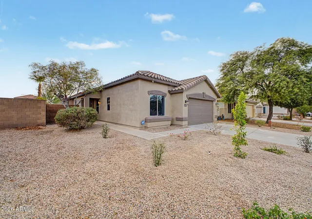 Photo 3 of Sale Pending at 41591 W Corvalis Ln, Maricopa, AZ 85138 | MLS# 7075711 | Listing updated on 2026-09-10