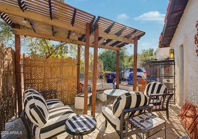 Photo 2 of Single family home for sale at 1978 E Greenway Rd, Phoenix, AZ 85022 | MLS# 7075141 | Listing updated on 2026-09-11