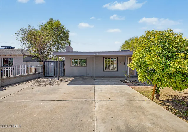 Single family home for sale at 3201 W Bethany Home Rd, Phoenix, AZ 85017 | MLS# 7076908