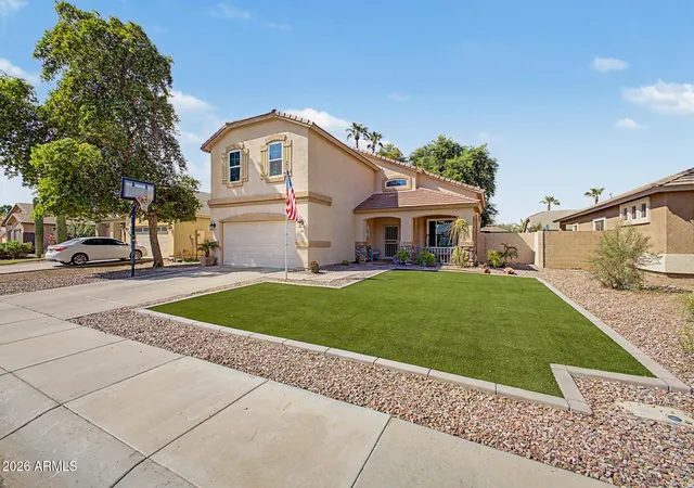 Photo 3 of Single family home for sale at 1892 E Shannon St, Gilbert, AZ 85295 | MLS# 7078152 | Listing updated on 2026-09-17