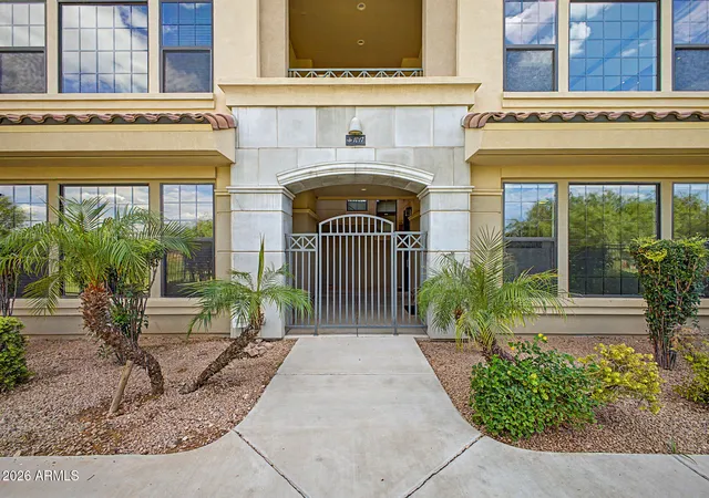 Listing Photo 4 - Condo for sale in building located at 7275 N Scottsdale Rd, Scottsdale, AZ 85253 - Unit #1017