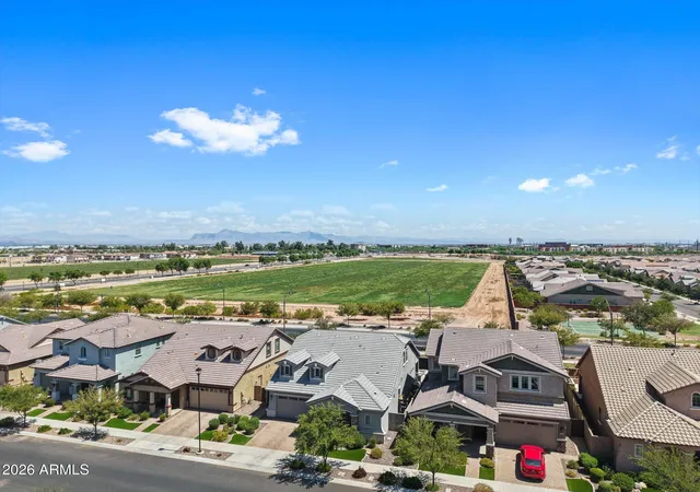 Photo 3 of Single family home for sale at 2485 S Quaintance St, Gilbert, AZ 85295 | MLS# 7075427 | Listing updated on 2026-09-17
