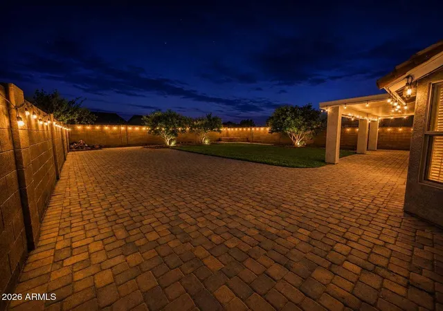 Photo 4 of Single family home for sale at 7927 W Watkins St, Phoenix, AZ 85043 | MLS# 7075289 | Listing updated on 2026-10-28