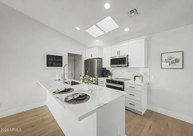 Photo 4 of Sale Pending at 2929 E Broadway Rd #87, Mesa, AZ 85204 | MLS# 7075451 | Listing updated on 2026-09-11