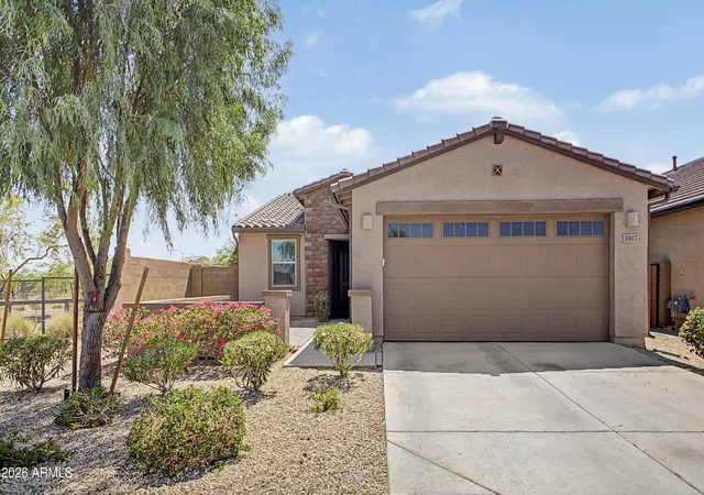 Photo 1 of Single family home for sale at 8947 W Solano Dr, Glendale, AZ 85305 | MLS# 7075193 | Listing updated on 2026-09-11