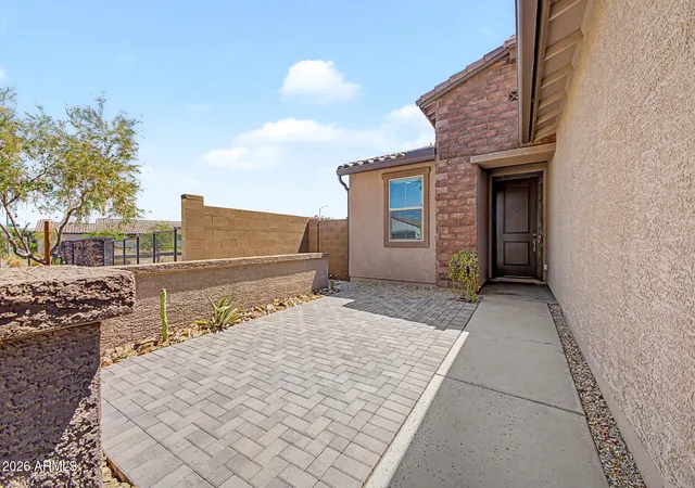 Photo 4 of Single family home for sale at 8947 W Solano Dr, Glendale, AZ 85305 | MLS# 7075193 | Listing updated on 2026-09-11