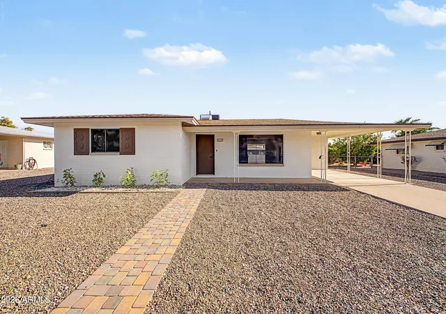 Photo 1 of Single family home for sale at 5325 E Des Moines St, Mesa, AZ 85205 | MLS# 7075209 | Listing updated on 2026-09-17