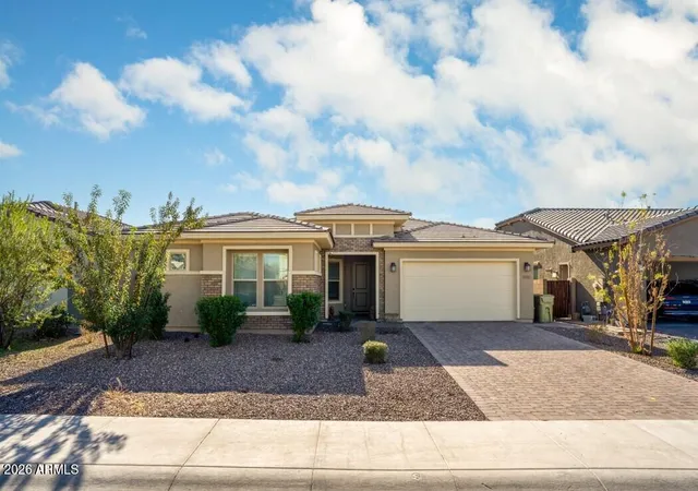 Photo 1 of Single family home for sale at 8511 W Palo Verde Dr, Glendale, AZ 85305 | MLS# 7075360 | Listing updated on 2026-09-10