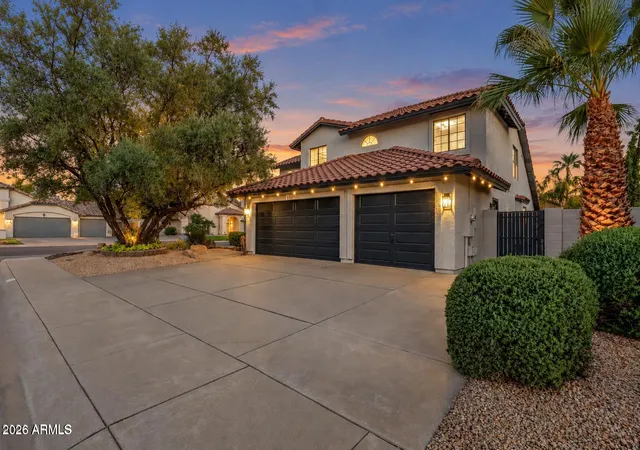 Photo 3 of Single family home for sale at 4509 E Janice Way, Phoenix, AZ 85032 | MLS# 7075325 | Listing updated on 2026-09-13