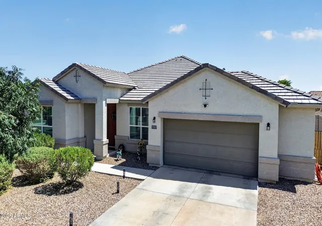 Photo 2 of Single family home for sale at 17017 N Palo Azul Rd, Maricopa, AZ 85138 | MLS# 7075330 | Listing updated on 2026-09-04