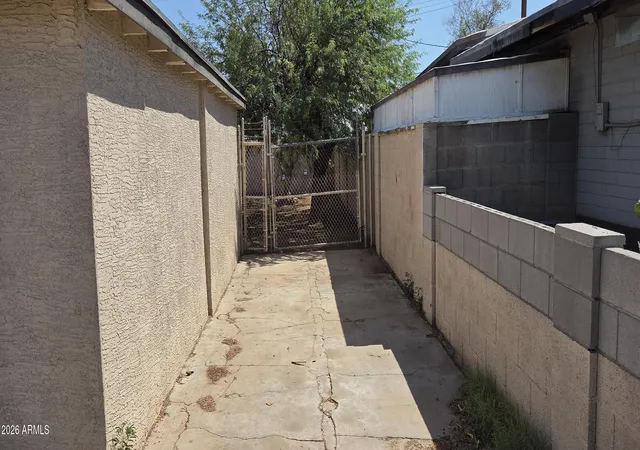 Photo 2 of Single family home for sale at 2535 W Monterey Way, Phoenix, AZ 85017 | MLS# 7075308 | Listing updated on 2026-09-04