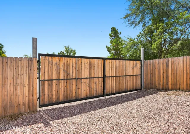 Photo 4 of Single family home for sale at 323 W Roundup Rd, Payson, AZ 85541 | MLS# 7075488 | Listing updated on 2026-09-04