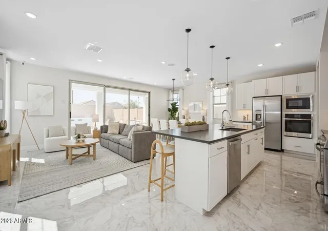Photo 3 of Single family home for sale at 8026 W Loma Ln, Peoria, AZ 85345 | MLS# 7075358 | Listing updated on 2026-10-23