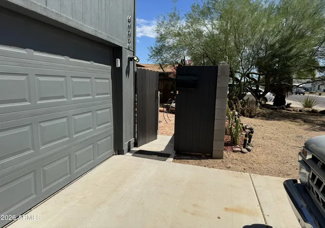 Photo 2 of Single family home for sale at 4002 E San Juan Ave, Phoenix, AZ 85018 | MLS# 7075409 | Listing updated on 2026-09-25