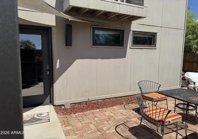 Photo 3 of Single family home for sale at 4002 E San Juan Ave, Phoenix, AZ 85018 | MLS# 7075409 | Listing updated on 2026-09-25