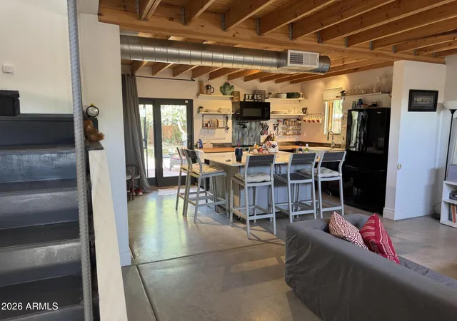 Photo 4 of Single family home for sale at 4002 E San Juan Ave, Phoenix, AZ 85018 | MLS# 7075409 | Listing updated on 2026-09-25